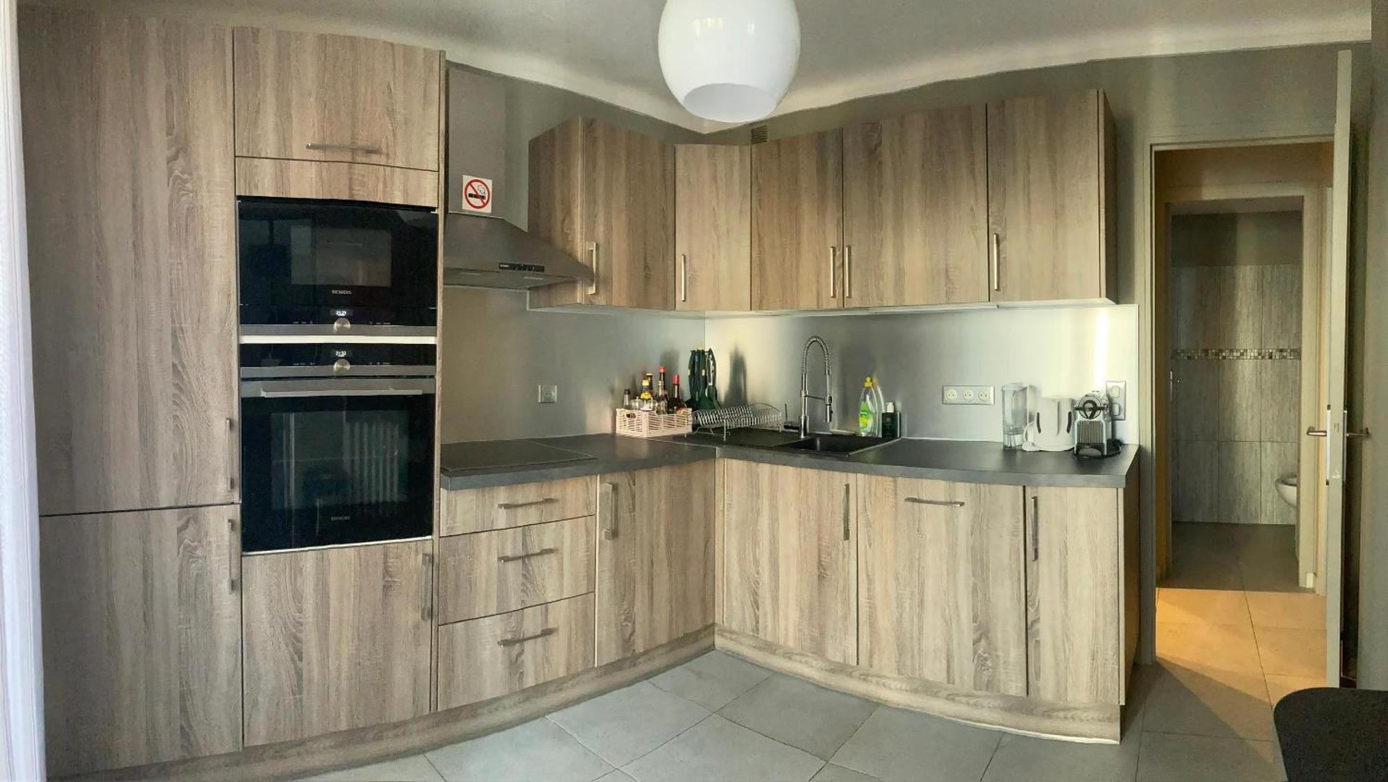 Nice West Cosy Flat Balcony, Near Airport, Train, Beach, Public Transport, Supermarket, Comfortable And Well Equipped Apartment ภายนอก รูปภาพ